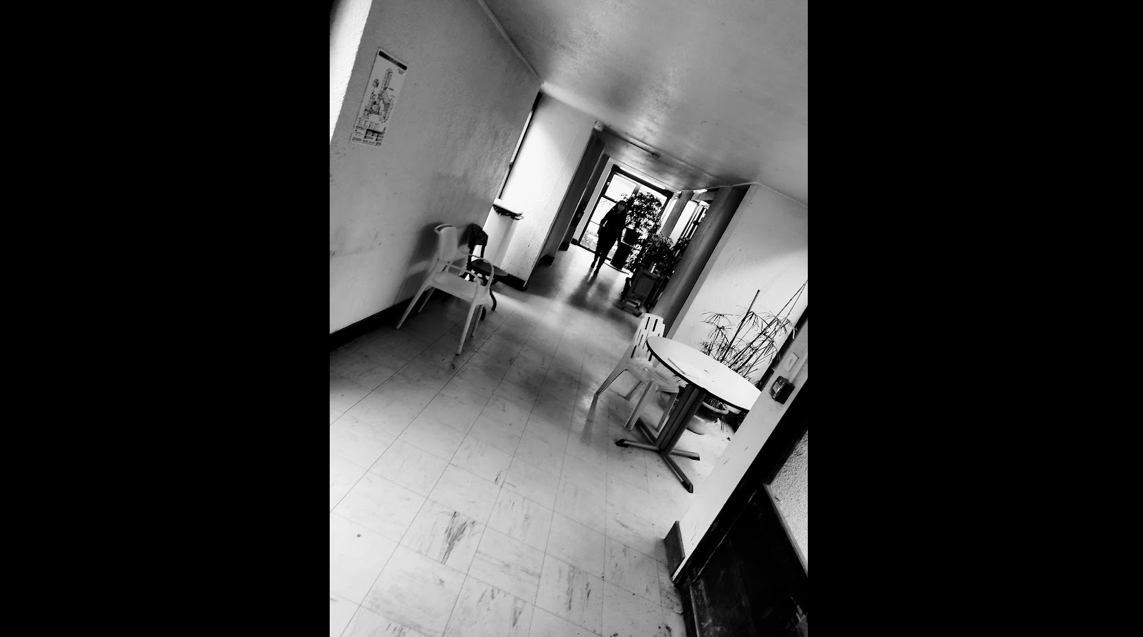 Le couloir des coulisses en psychiatrie